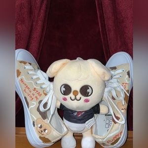 Puppym skzoo shoes that are perfect for a stray kids fan. The shoes are a size 8